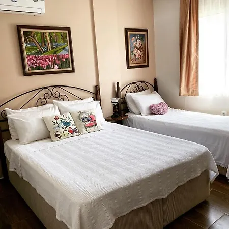 Bed & Breakfast House Hotel *